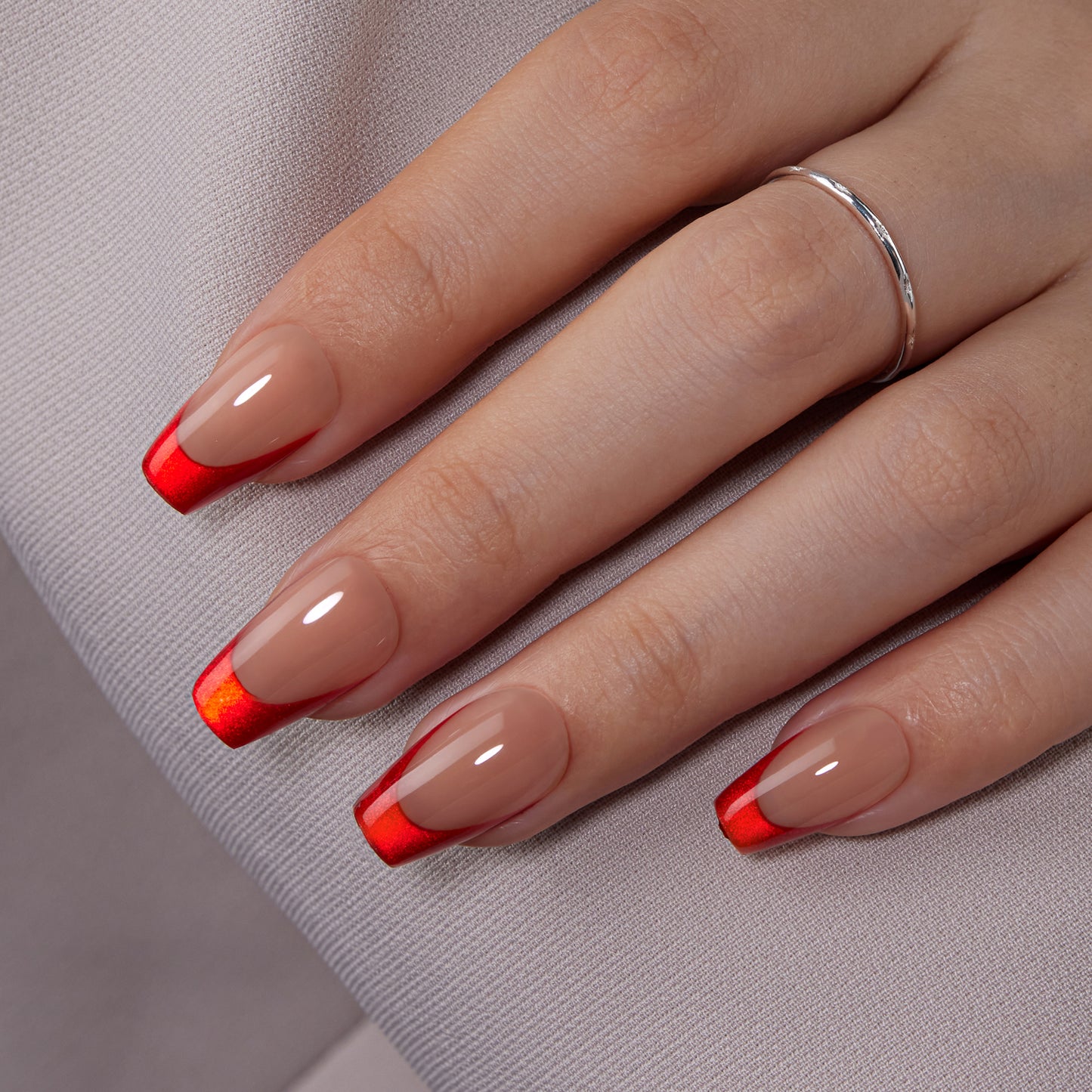 أحمر الشفاه الكلاسيكي