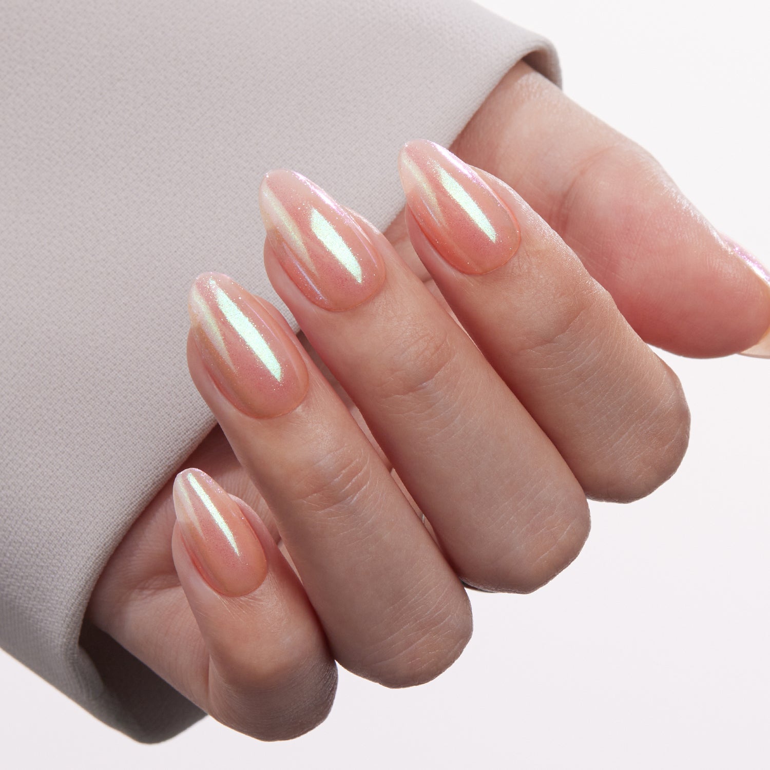 Pink Cat Eye Press-On Nails: Magnetic Shimmer Styles