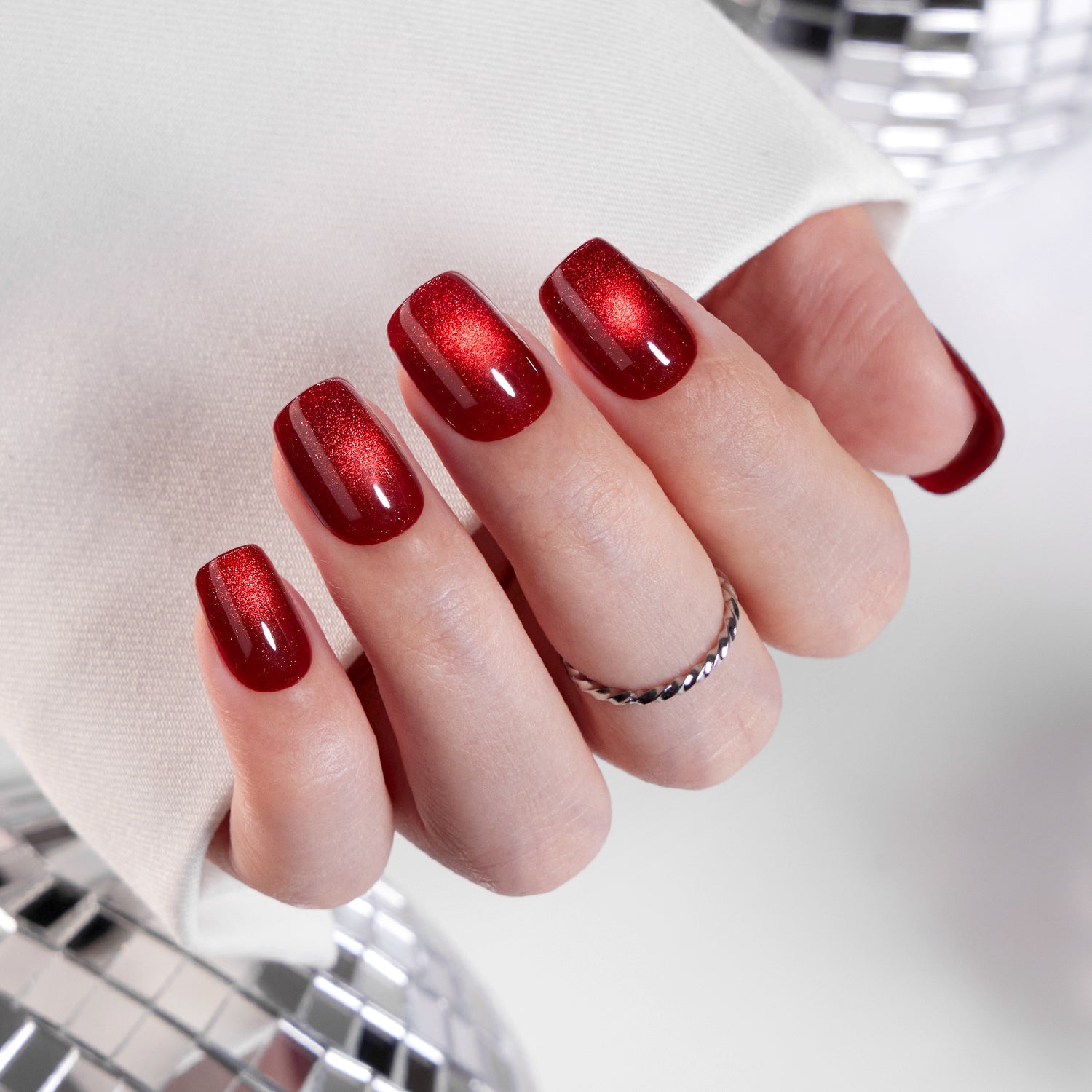 Oval