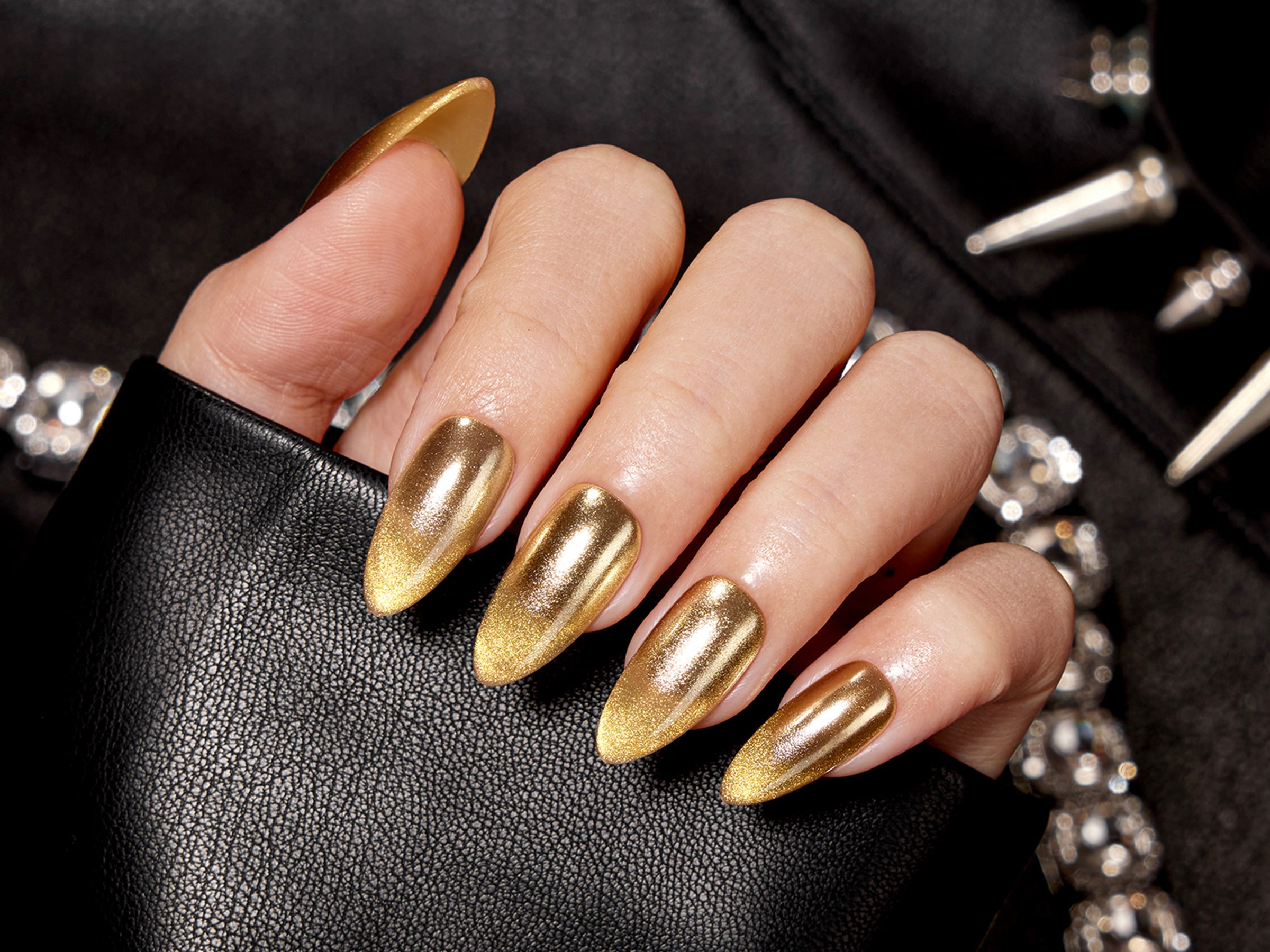 Medium Nails