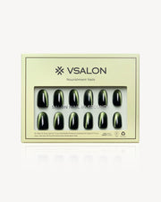 VSALON Velvet Moss press-on nails featuring an emerald green cat-eye design with a shimmering jewel-like finish.