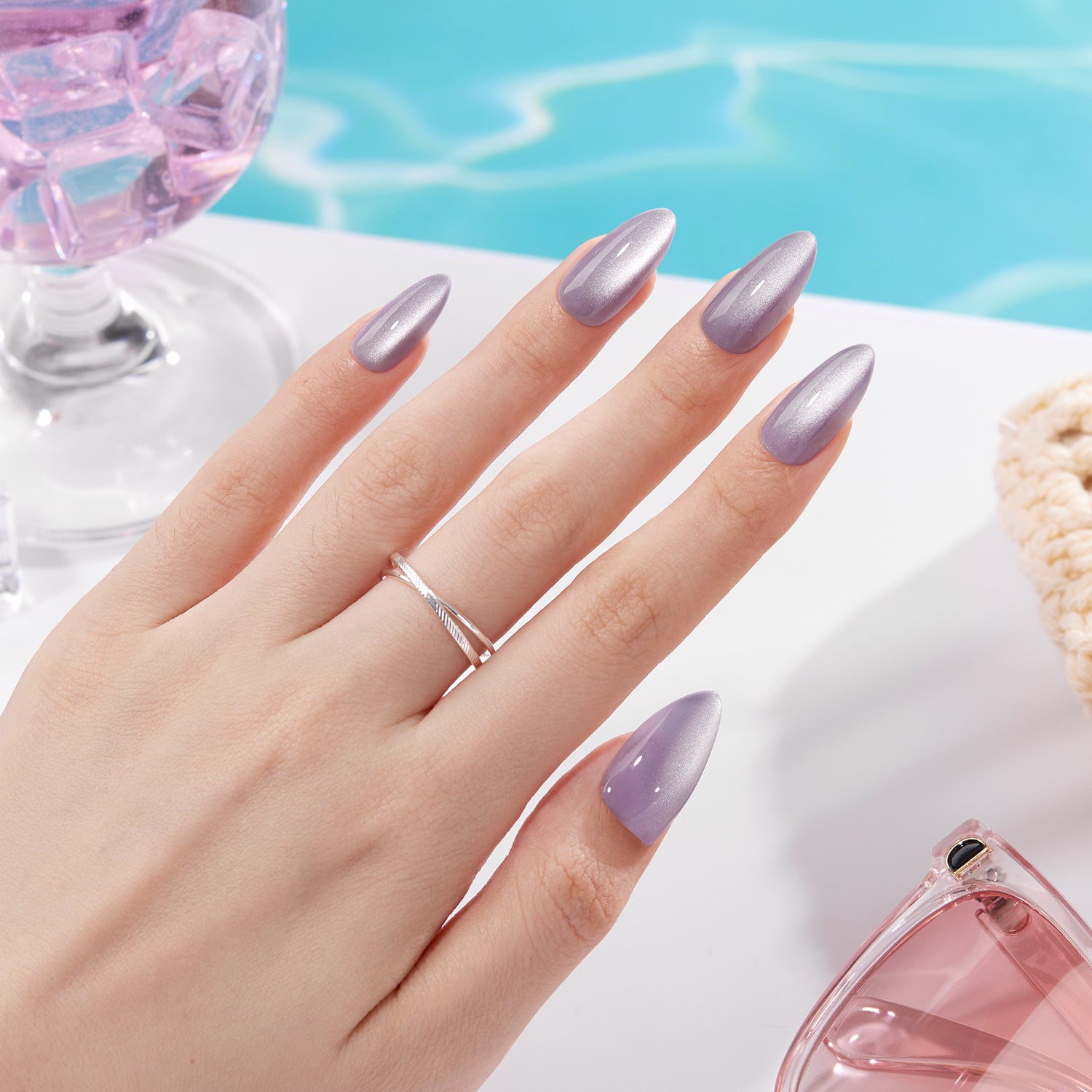 Lilac Aura