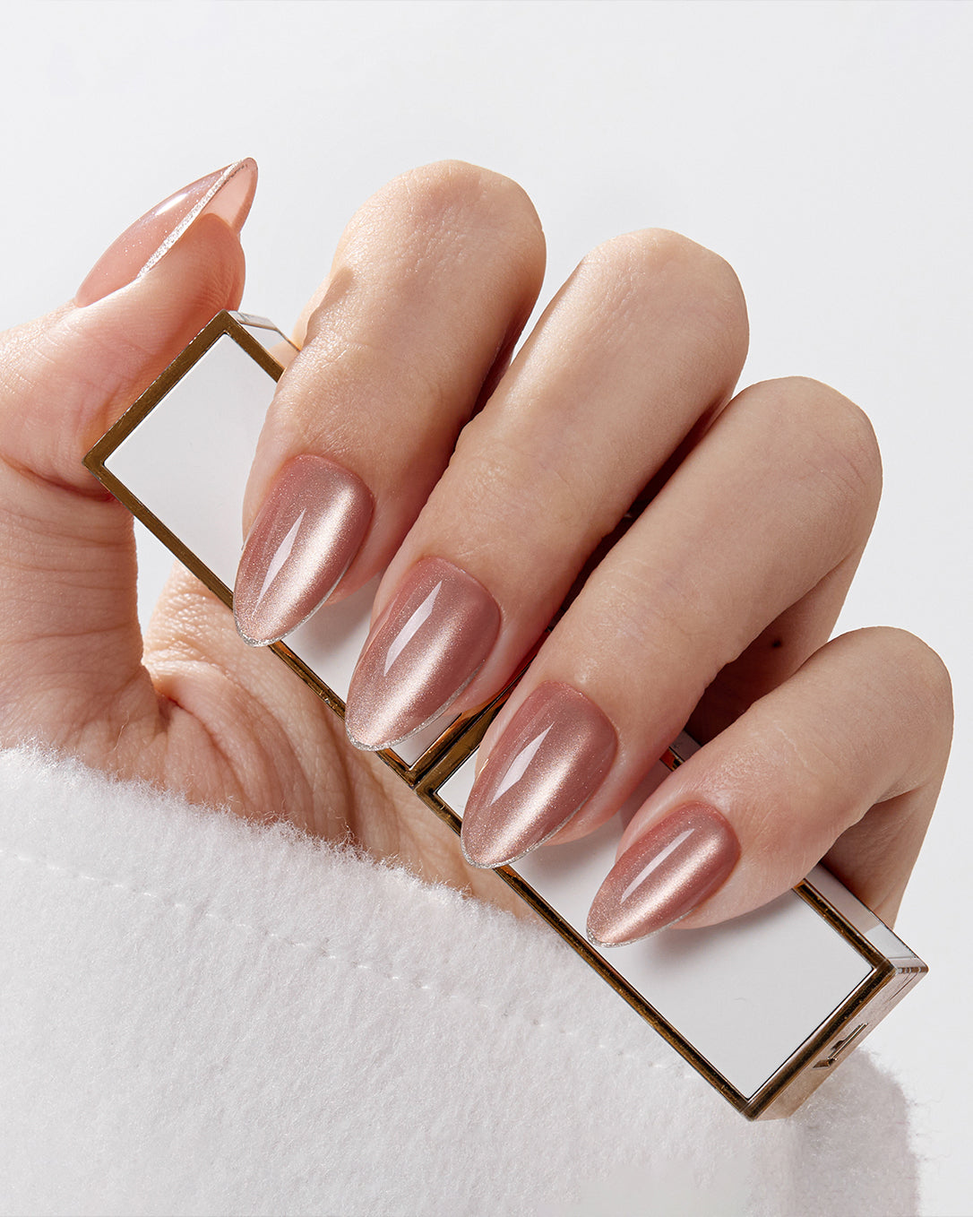 Champagne Glaze gel press on nails with natural nude glow, perfect for wedding, office and daily looks