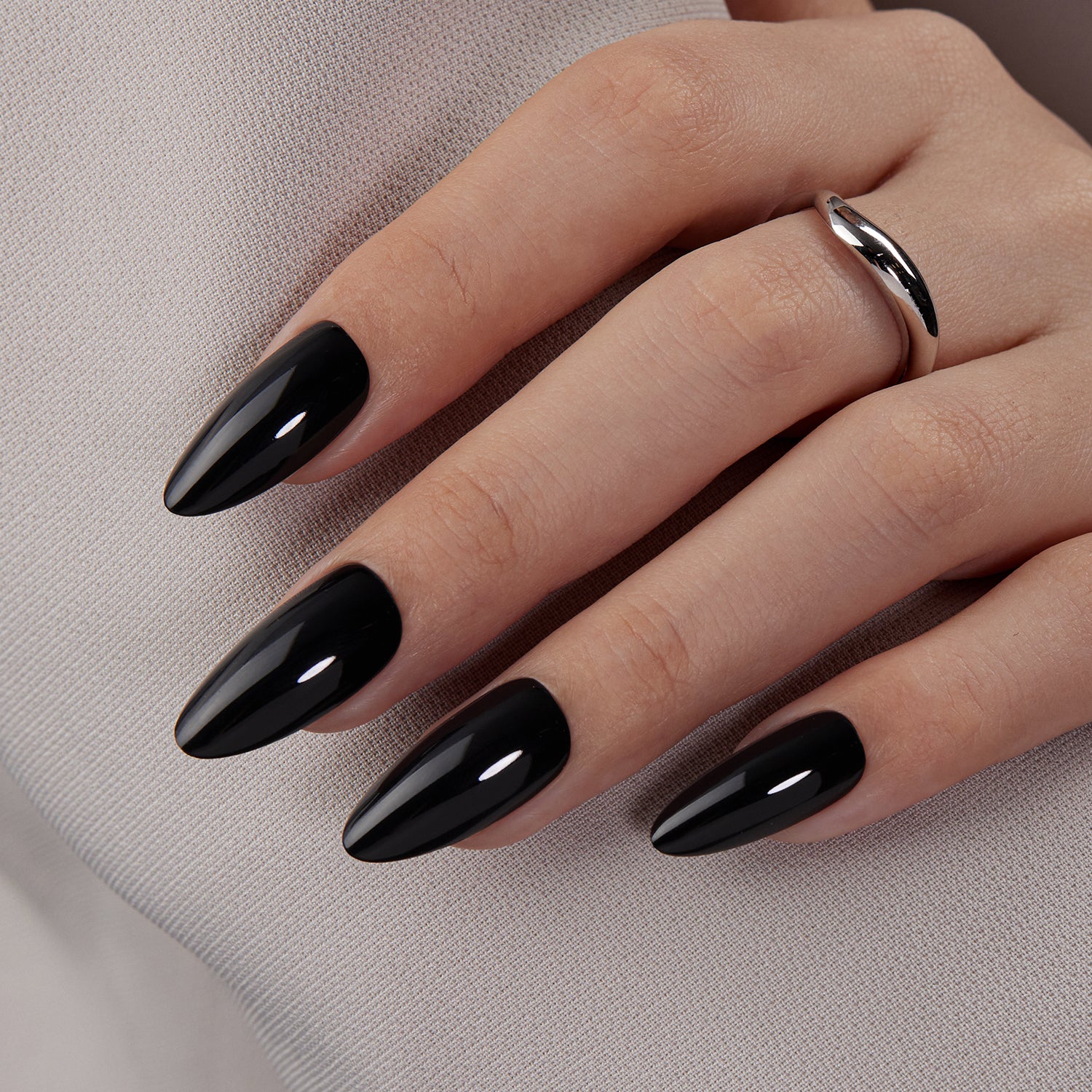 🖤مرصع بالنجوم 