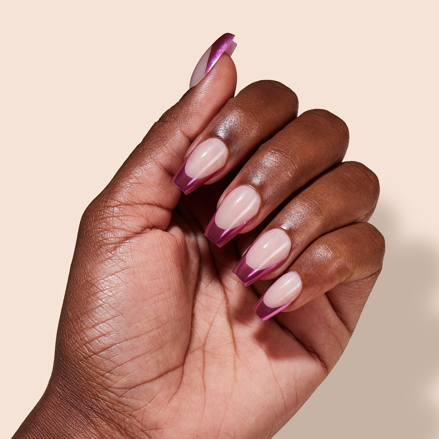 قبلة بتلات الورد 