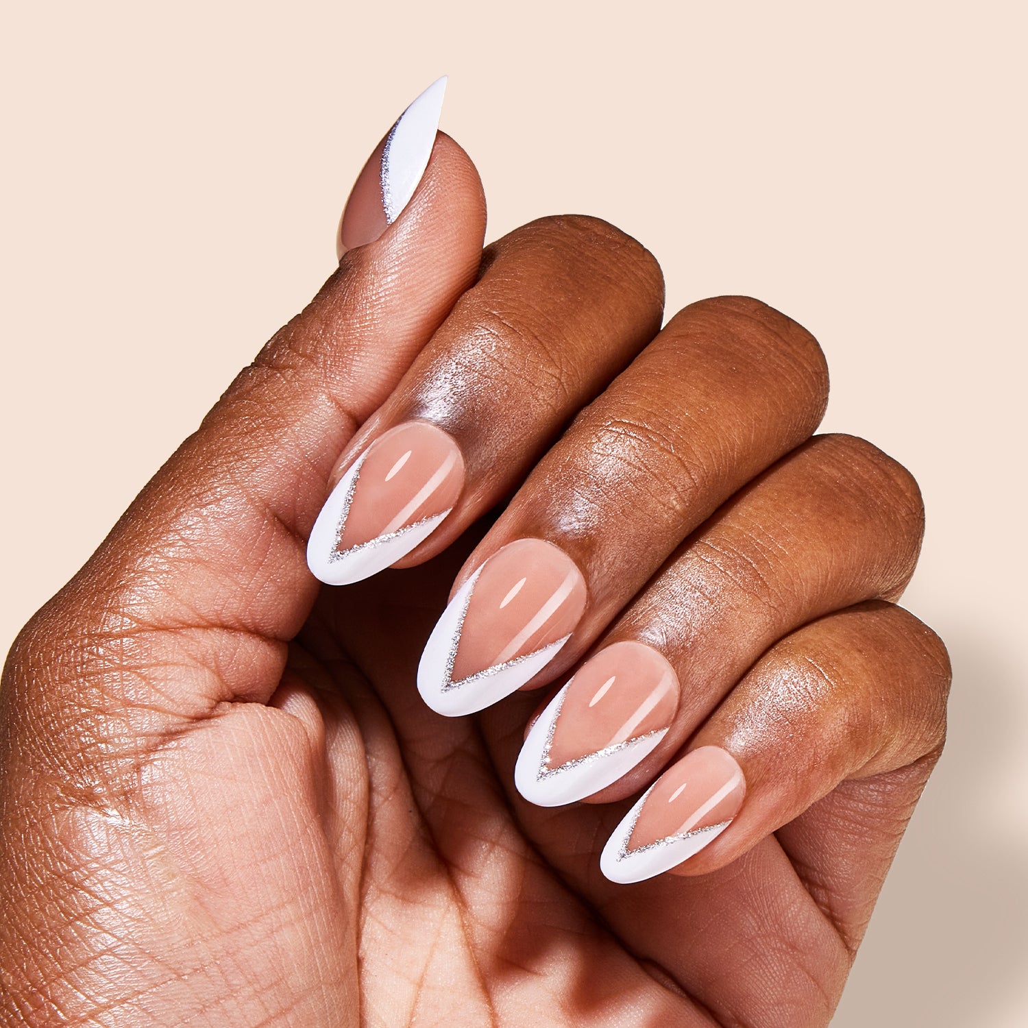 الأناقة الفرنسية 