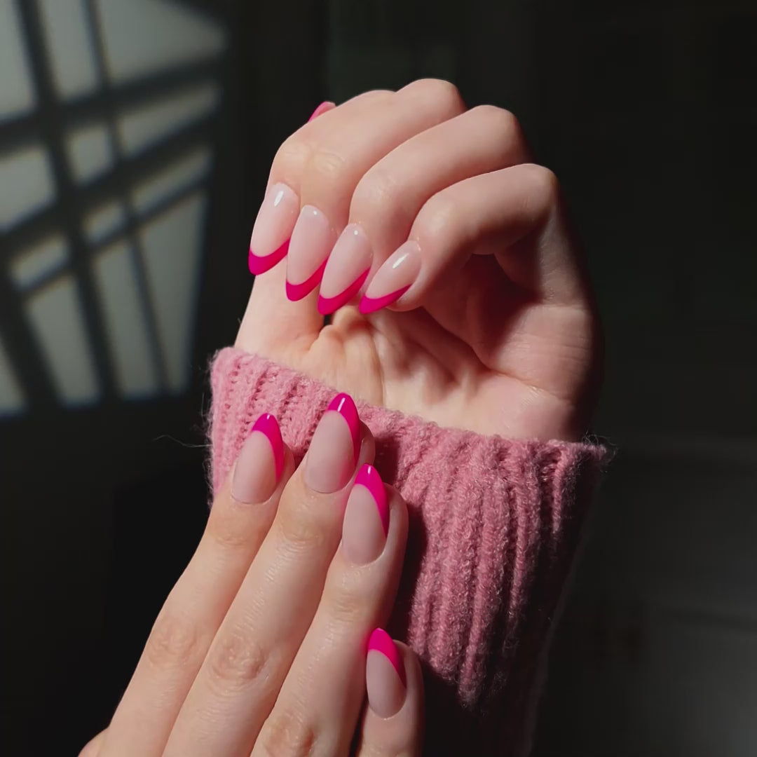 Load video: Pink Moonlight