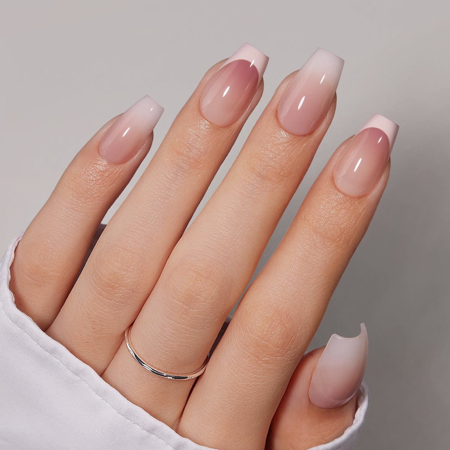 VSALON Dual Glam Nails Belle De Jour French Tips Short Coffin Press On Nails - model wearing
