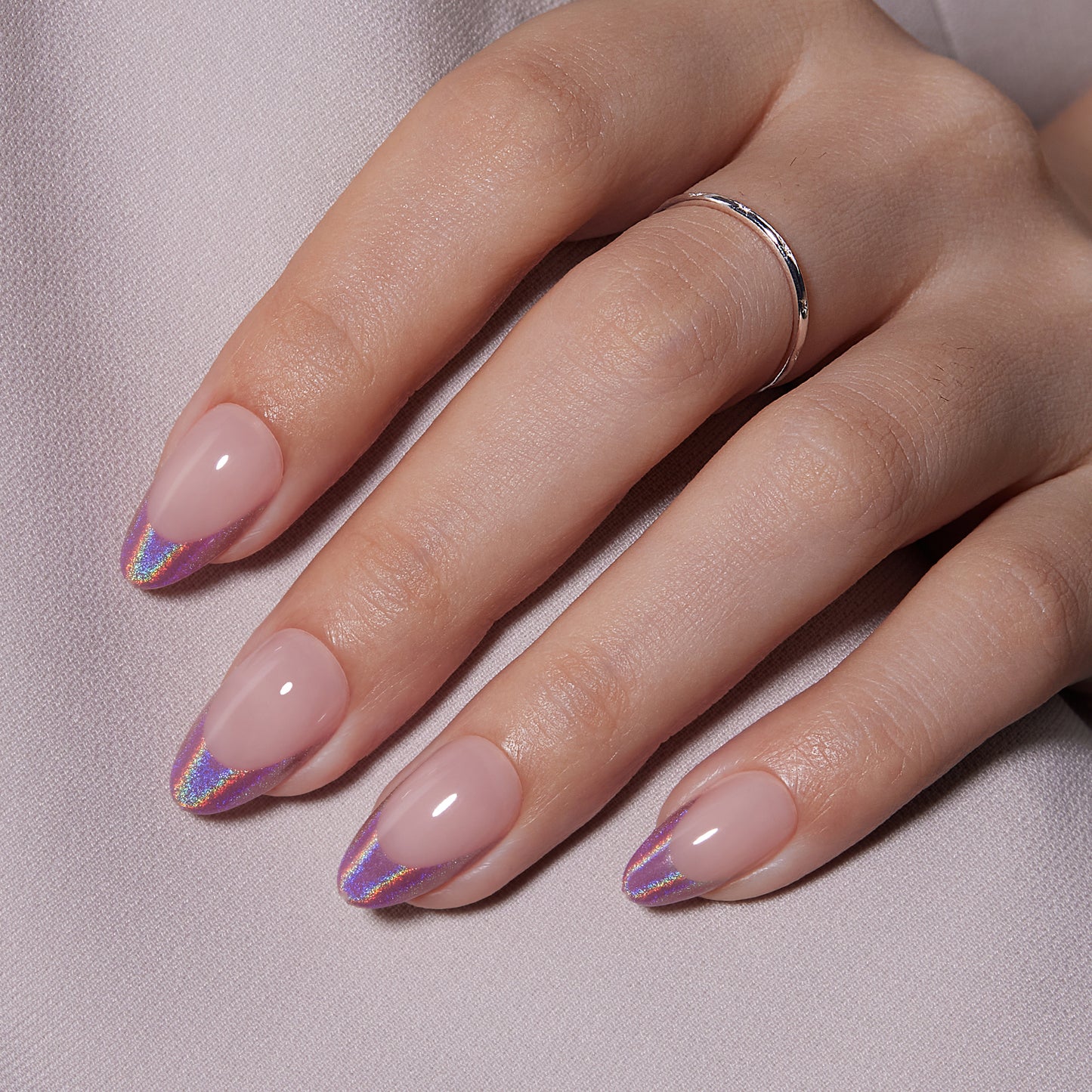 VSALON Dual Glam “Potion” Short Almond Press On Nails – elegant look worn on hands.