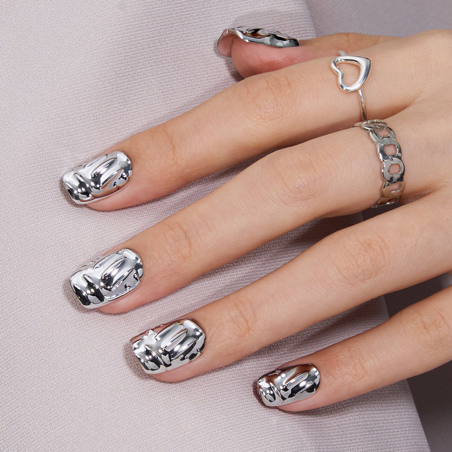 VSALON Nourishment Edge Mirage Rock 3D Textured Short Square Press On Nails - natural look on hand model