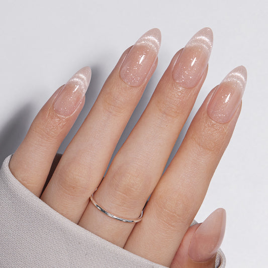 VSALON UV Cure Nails Mummy Minimalist Short Almond Press On Nails - model wearing