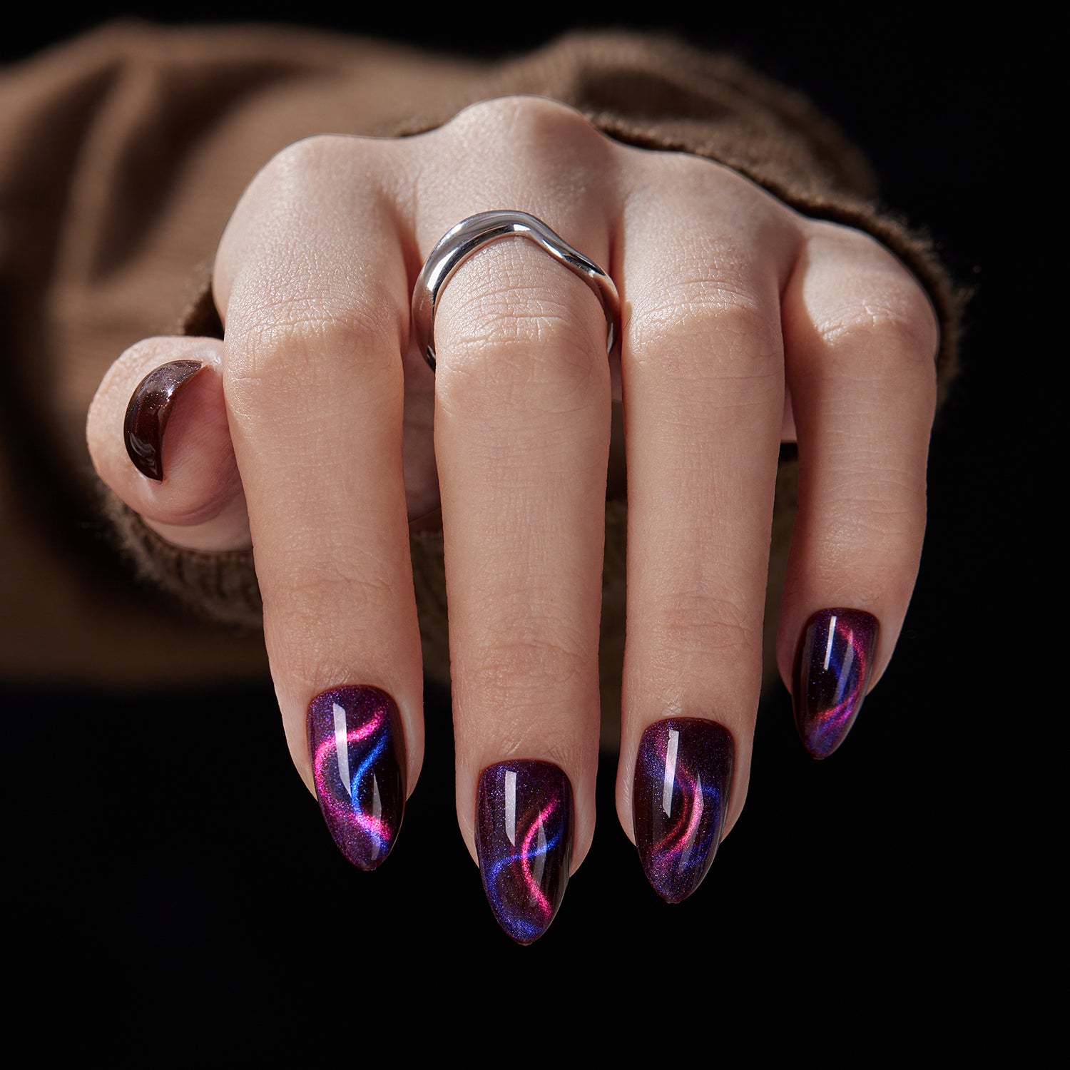 VSALON Nourishment Cosmos Purple Short Almond Press On Nails - model wearing